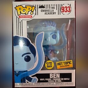 Funko Pop Hot Topic Exclusive Glow In The Dark The Umbrella Academy Ben 933